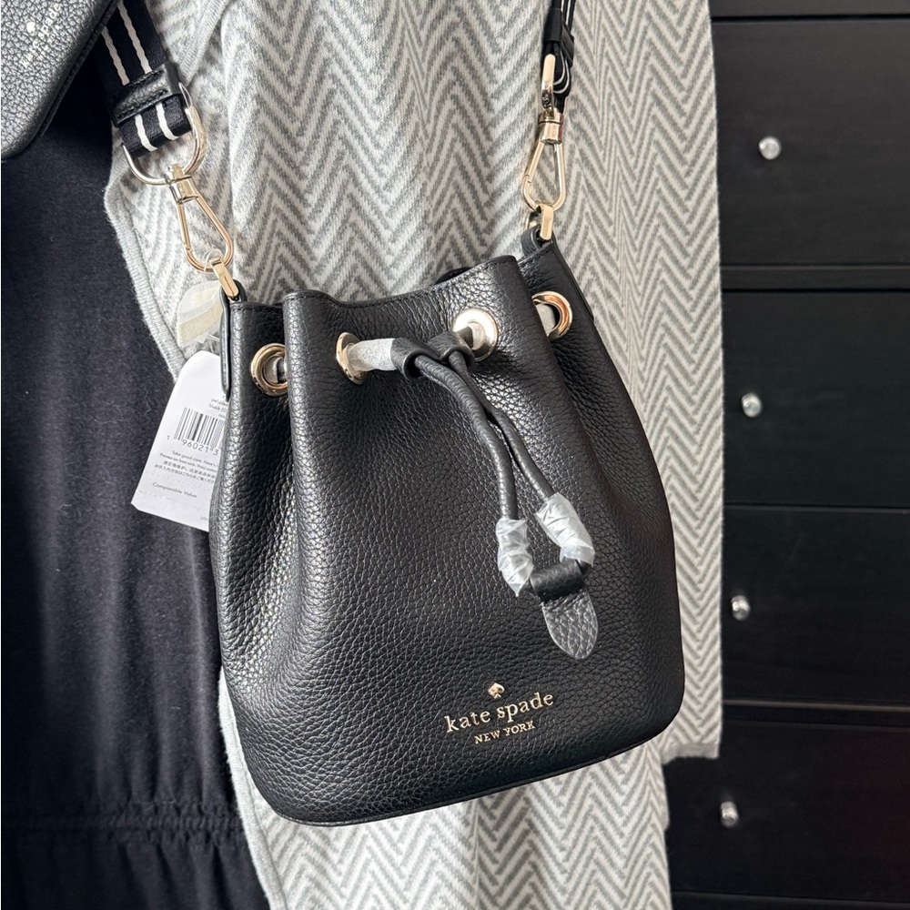 New Kate Spade Mini Bucket bag Rosie in Black - Picture 2 of 10